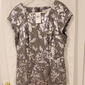 Label by 5 twelve, size 10